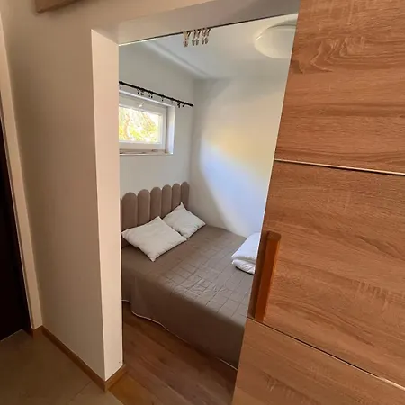 Domjana B&B 루비아토보