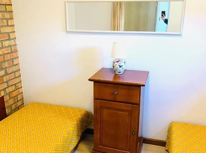 فندق مبيت وإفطار Domjana لوبيتاتو