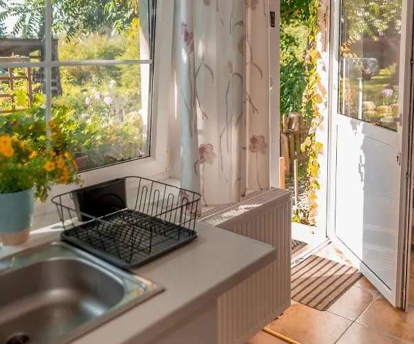 Domjana فندق مبيت وإفطار