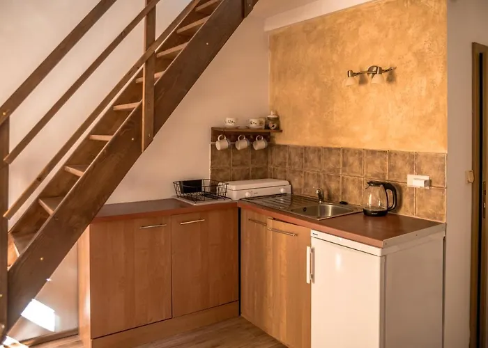 Domjana فندق مبيت وإفطار