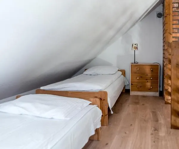 Domjana فندق مبيت وإفطار